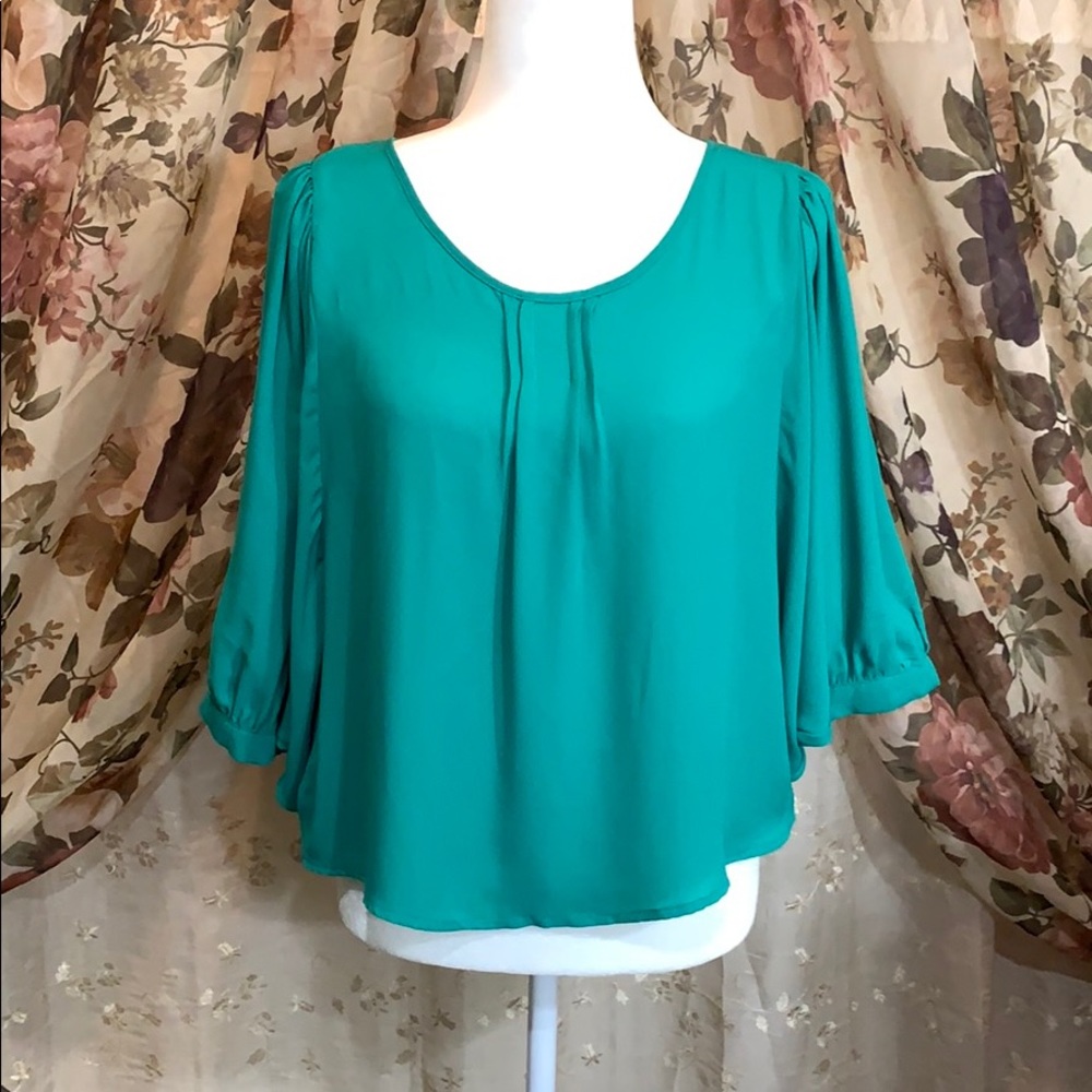 Sz M, FOREVER 21 Top/ Blouse
